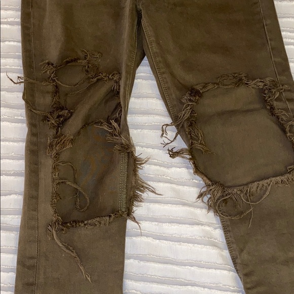 Lucky Brand Jeans - Picture 3 of 5